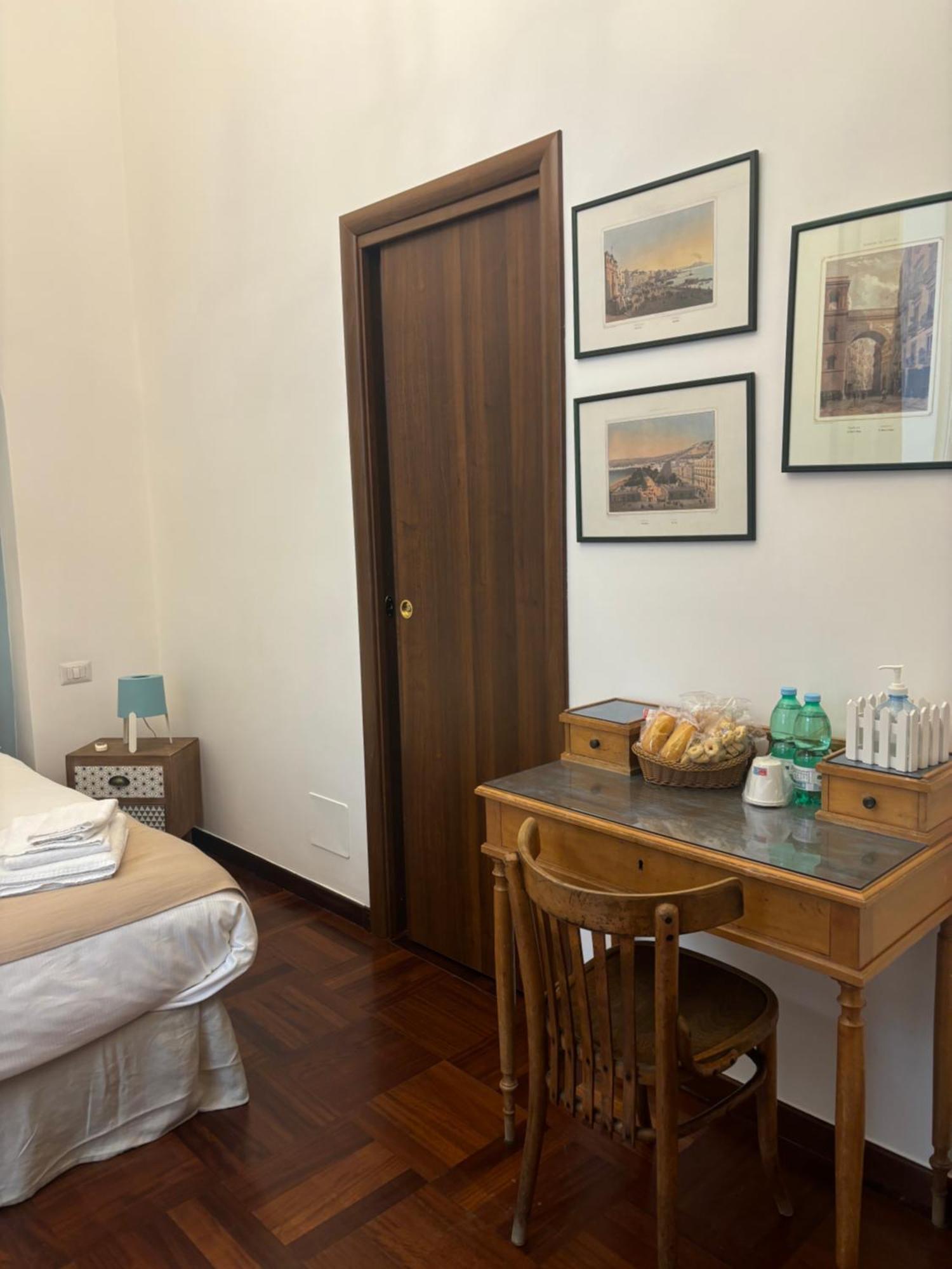 Folle Citta B&B ナポリ エクステリア 写真